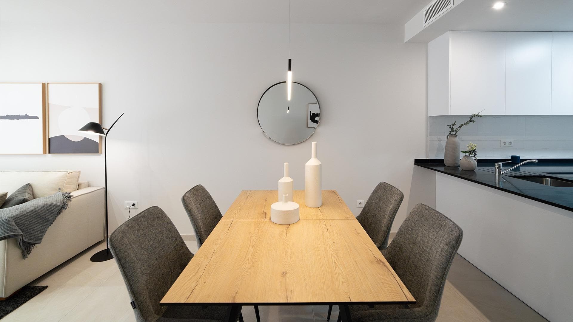 WOHNEN IN ERSTER LINIE IN MAR DE PULPÍ (ALMERÍA) Die Wohnanlage bietet 2- und 3-Zimmer-Woh Vorschau 6