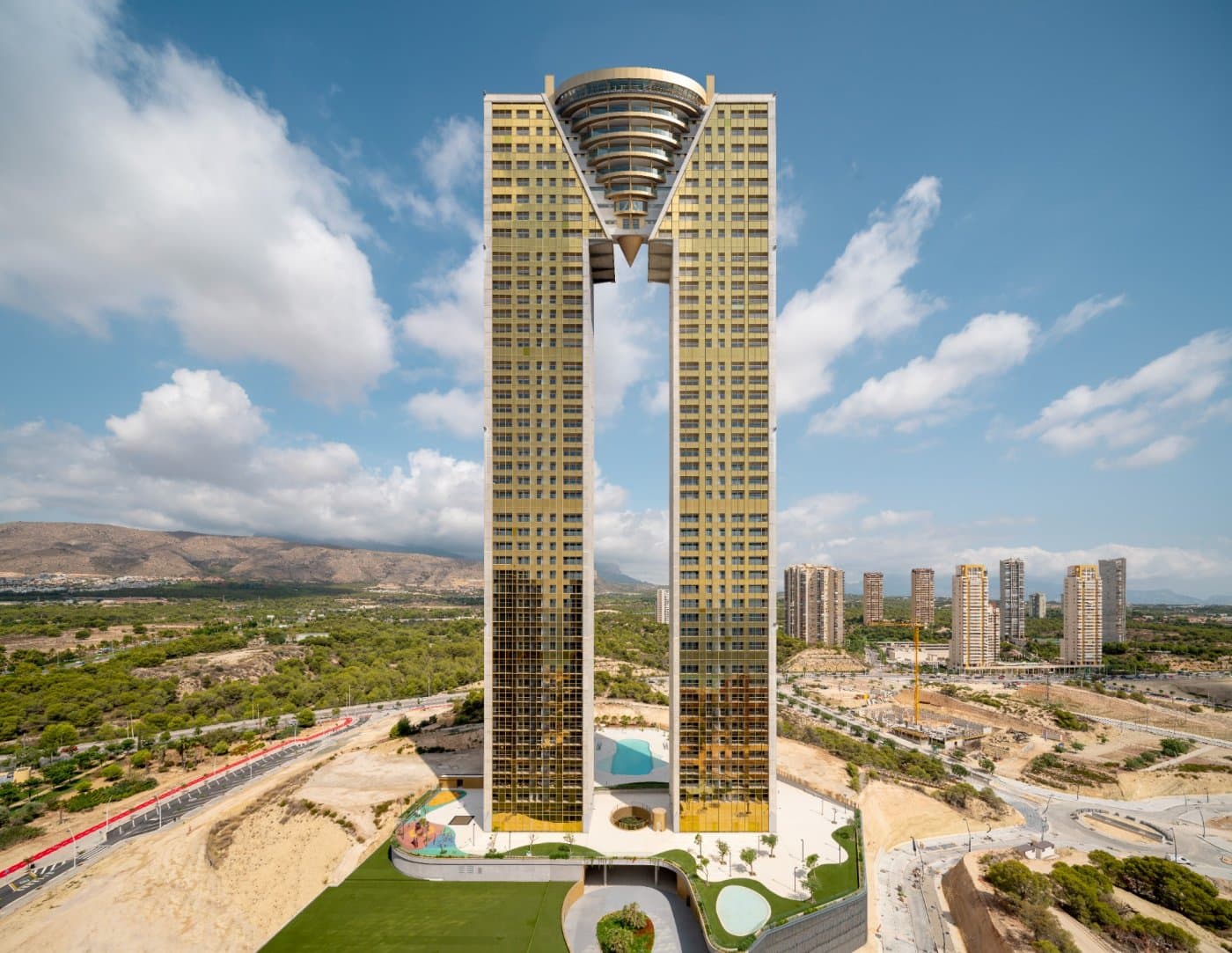 Penthouse mit 2 Schlafzimmern in ikonischem Gebäude mit spektakulärer Aussicht (Benidorm)  Vorschau 2
