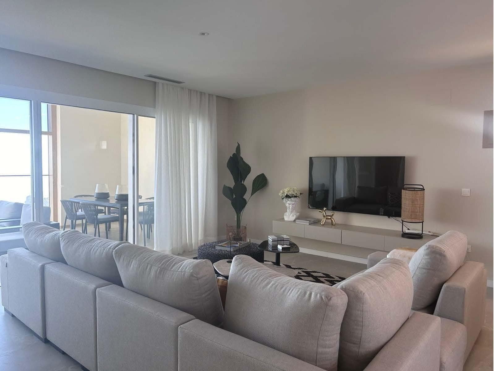 Penthouse mit 2 Schlafzimmern in ikonischem Gebäude mit spektakulärer Aussicht (Benidorm)  Vorschau 5