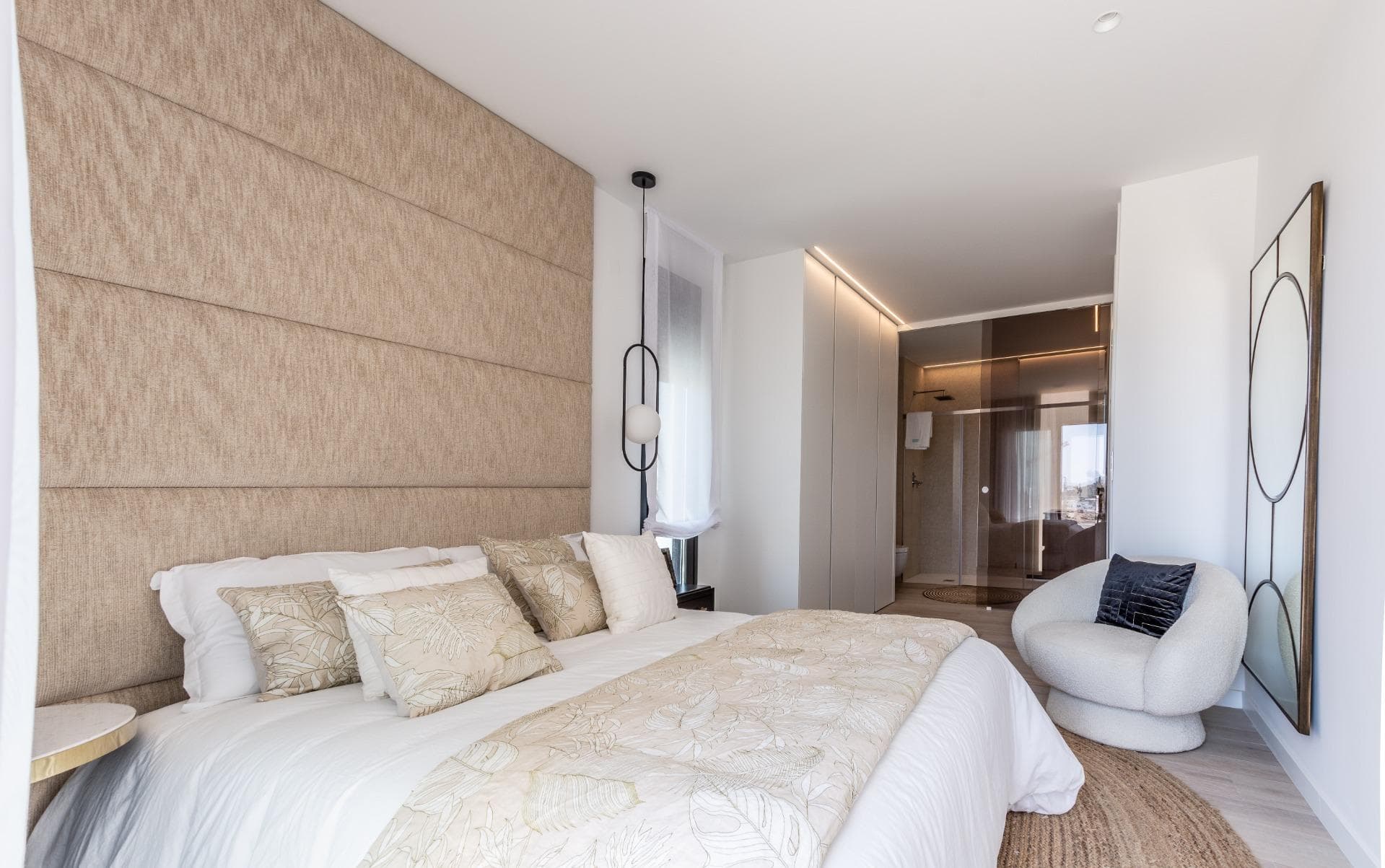 LUXURIÖSE NEUBAUVILLEN IN FINESTRAT MIT MEERBLICK Luxusvillen in einem Neubau-Wohnkomplex  Vorschau 3