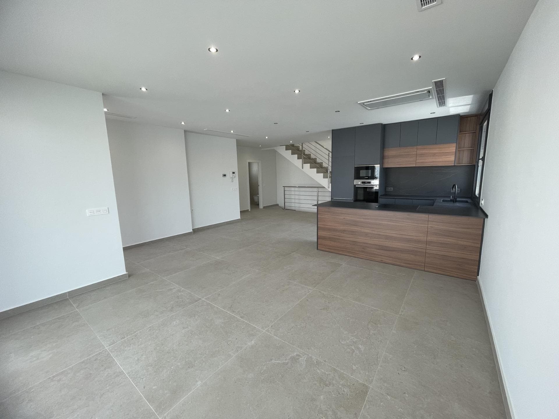 MODERNE NEUBAU-VILLA MIT 3 SCHLAFZIMMERN UND KELLER IN CIUDAD QUESADA (ROJALES) Neubau ein Vorschau 6