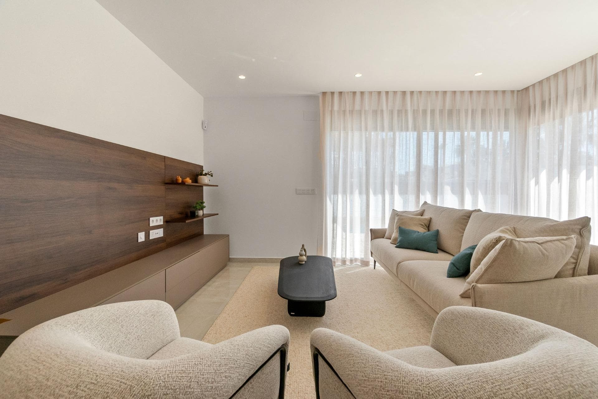 DOPPELHAUSHÄLFTE MIT 3 SCHLAFZIMMERN, KELLER UND PRIVATEM POOL IN BENIJÓFAR Neue Entwicklu Vorschau 3