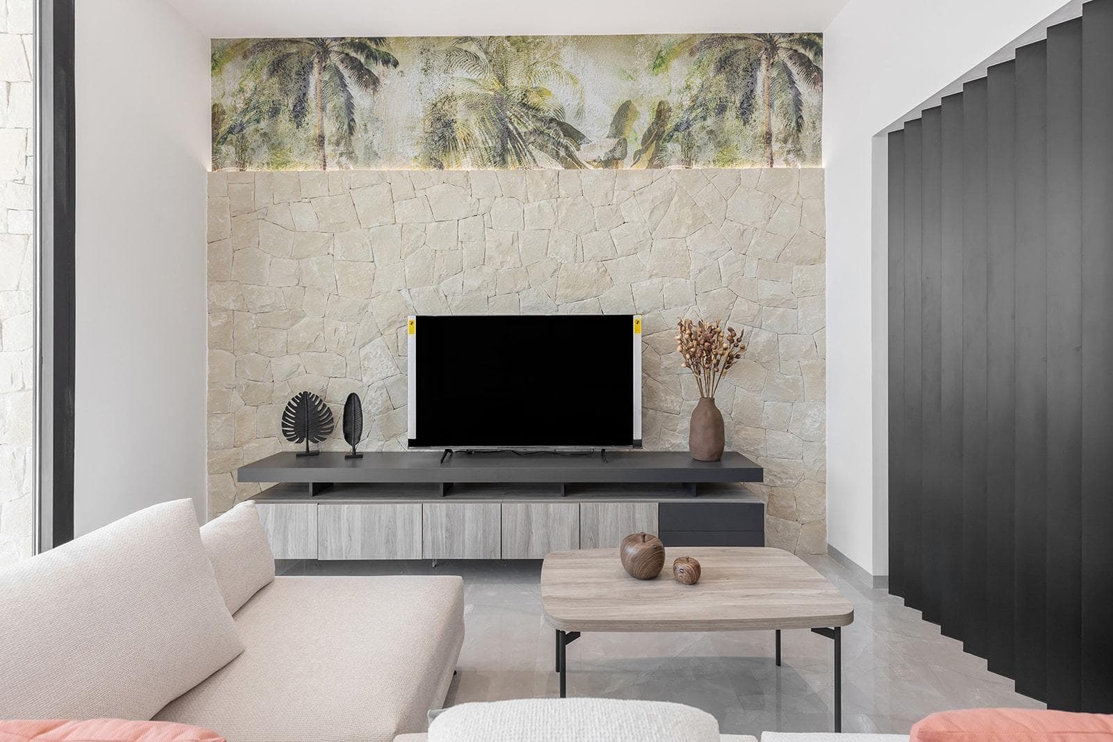 Ebenerdige Villa mit 3 Schlafzimmern und privatem Pool in Torrevieja Moderne Villen in der Vorschau 4