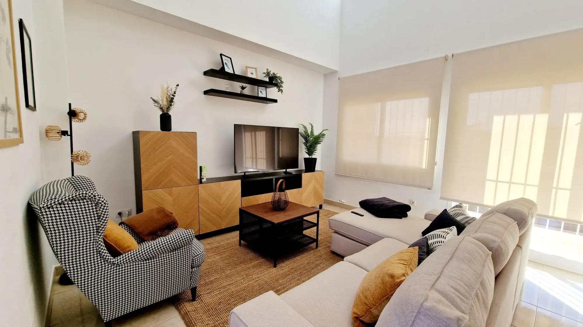 Villa mit 3 Schlafzimmern auf einer Ebene mit großem Grundstück ab 500 m2 zu verkaufen in  Vorschau 4