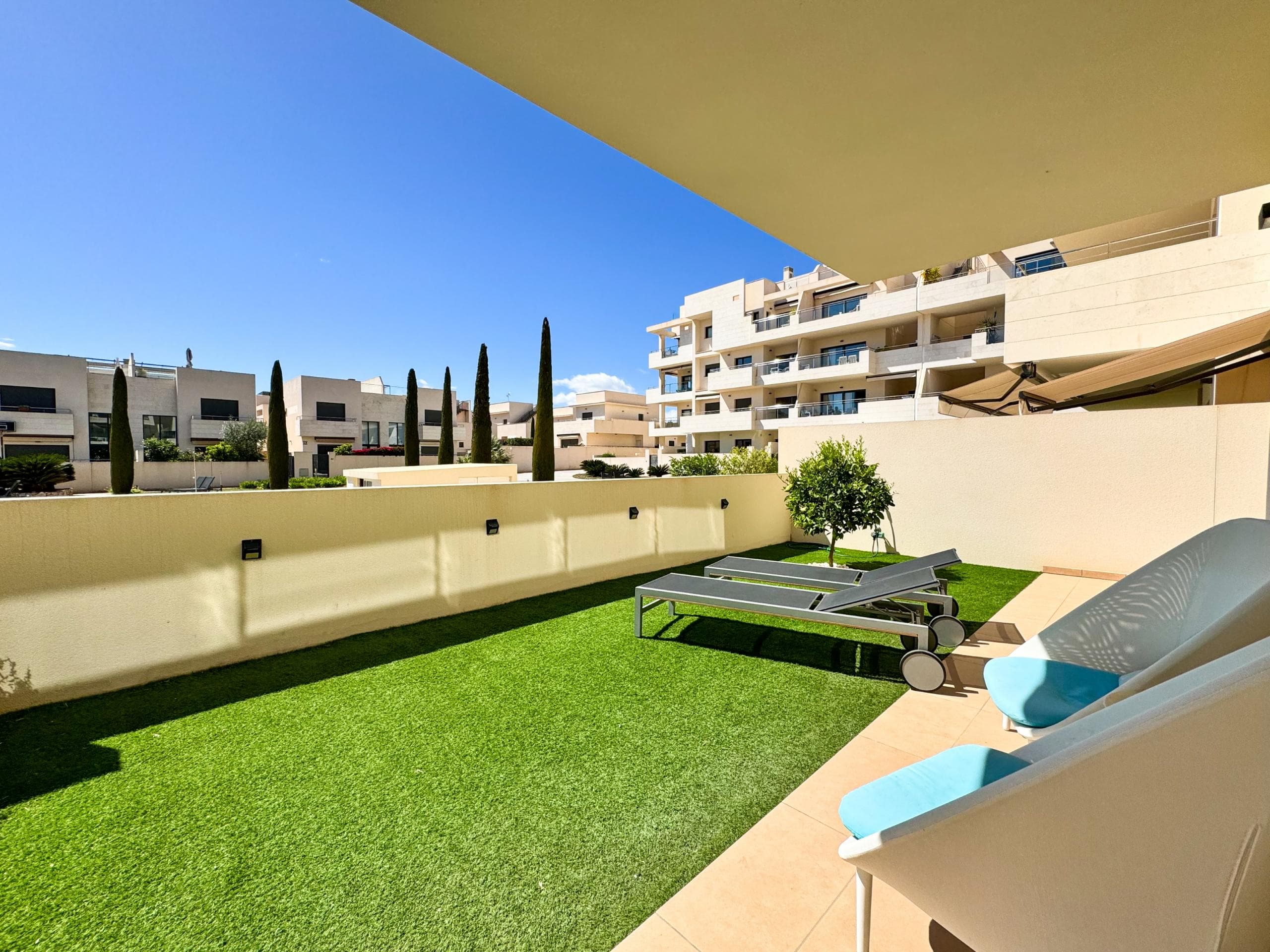 Moderno apartamento en Jardines de Montesolana, Orihuela Costa Vorschau 2