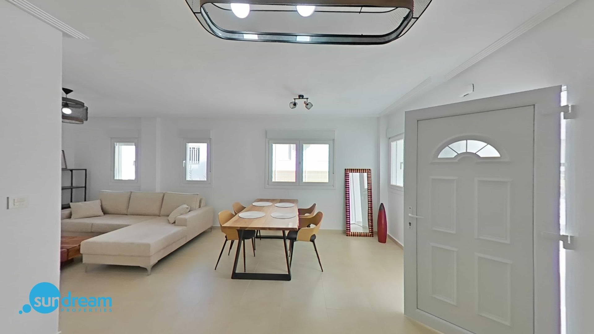 Neue freistehende Häuser mit 3 Schlafzimmern in La Marina zu verkaufen Wohnanlage mit frei Vorschau 2