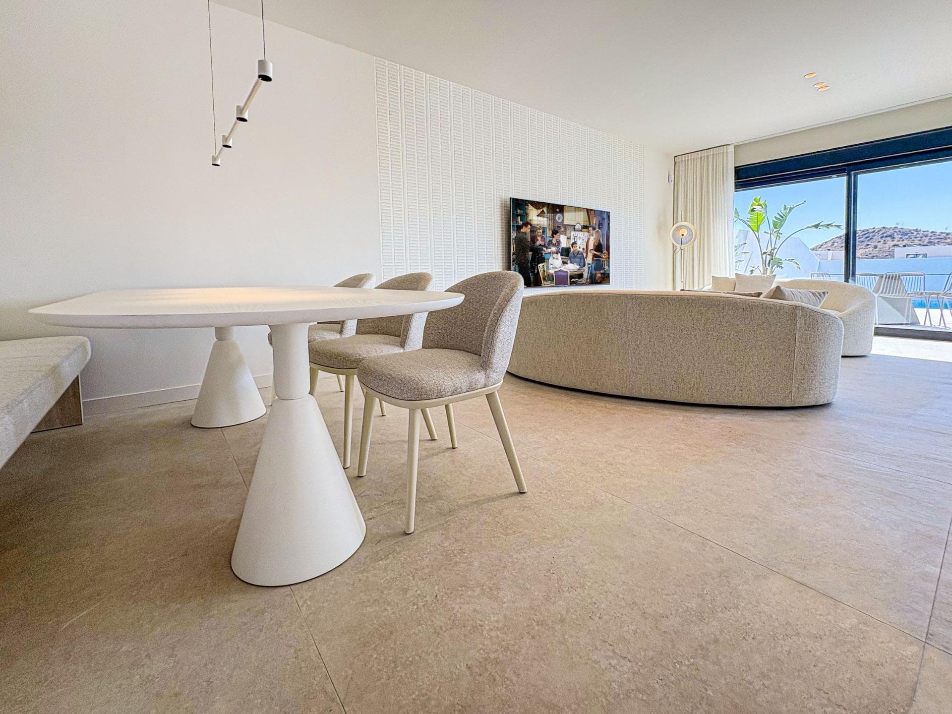 Villa mit 4 Schlafzimmern und privatem Pool in Ciudad Quesada, Alicante Modernes Design un Vorschau 5