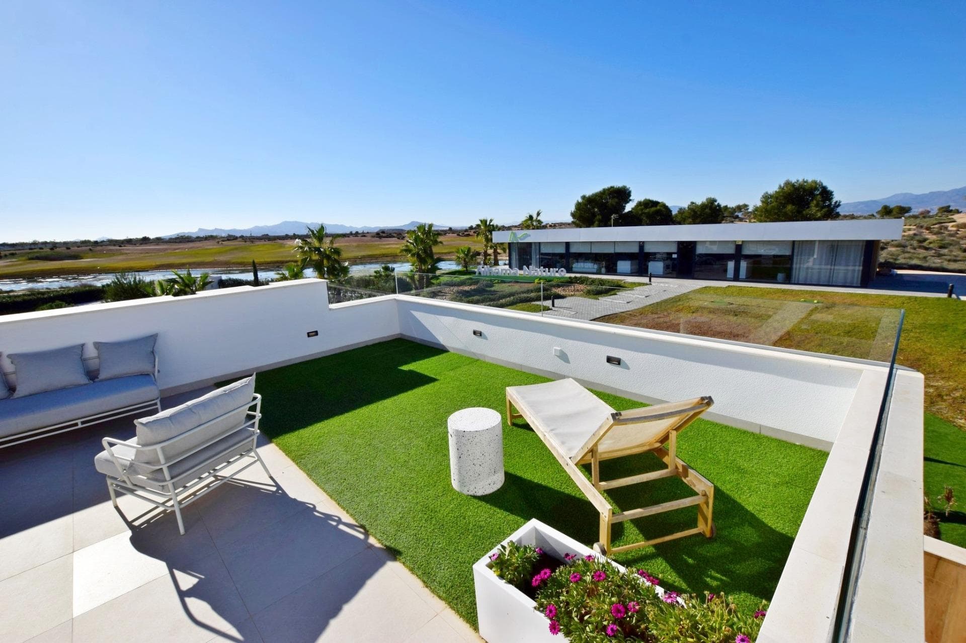 Villa mit 3 Schlafzimmern und privatem Pool im Golfresort Alhama (Murcia) Neue Wohnanlage  Vorschau 4