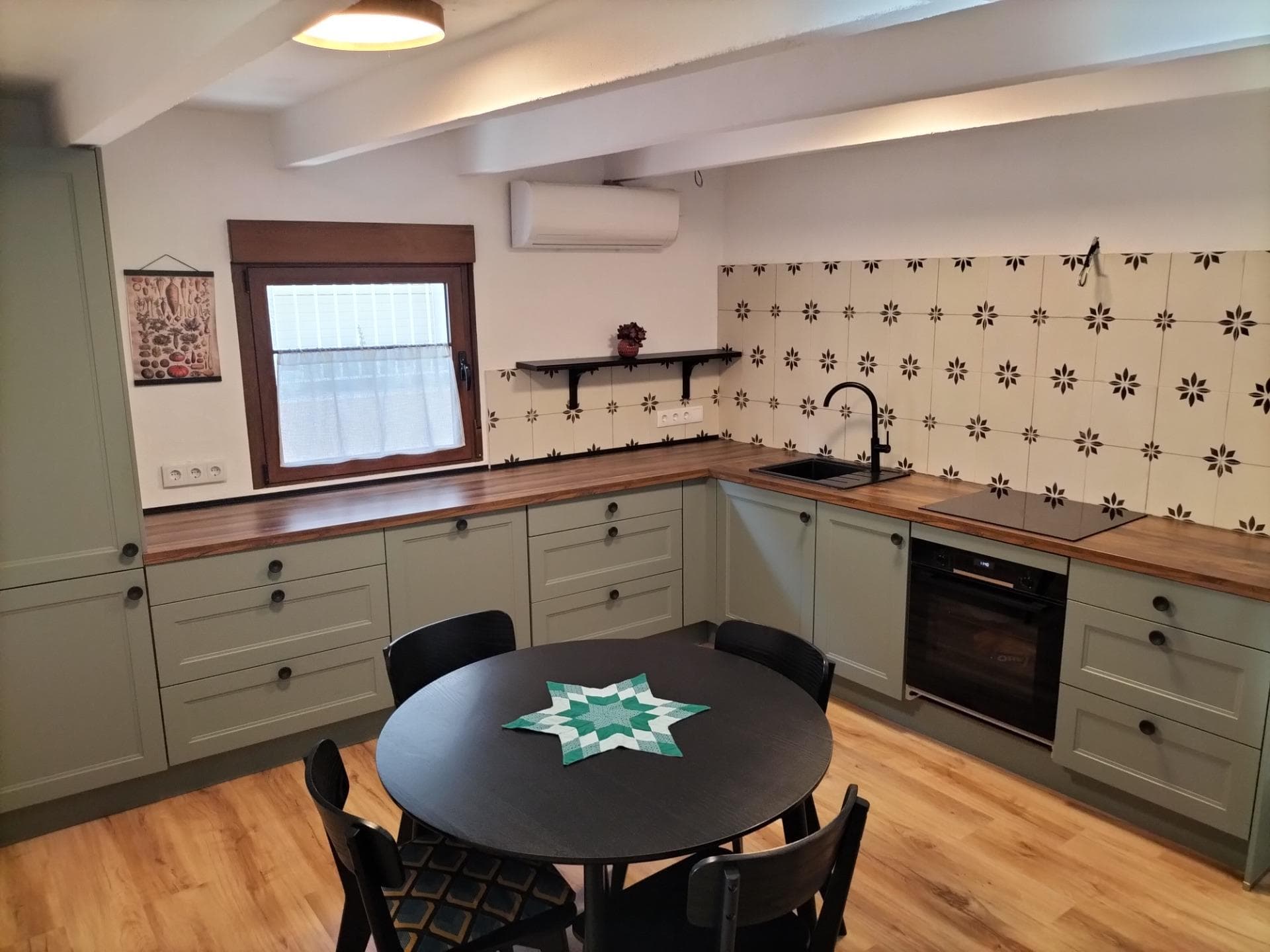 Traditionelles Eckhaus im Dorf Formentera del Segura frisch renoviert und voller Charme Vorschau 5