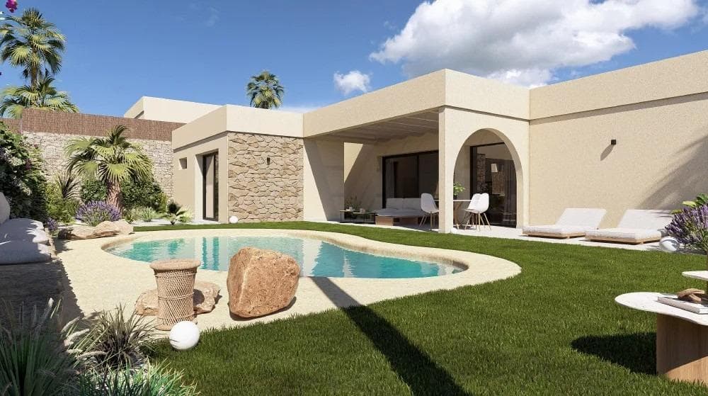 Einstöckige Villa mit 3 Schlafzimmern und privatem Pool in einem Golfresort (Murcia)