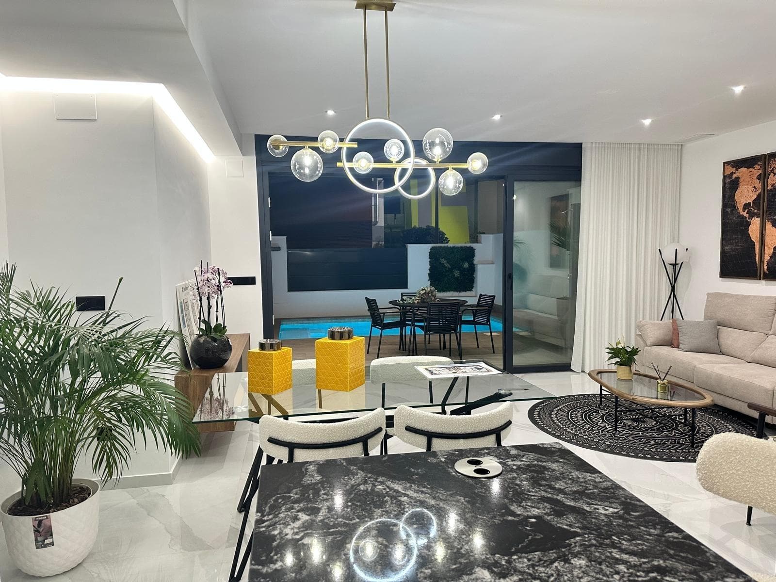 Neubauvilla mit 3 Schlafzimmern in Strandnähe zum Verkauf in San Pedro del Pinatar Exklusi Vorschau 3