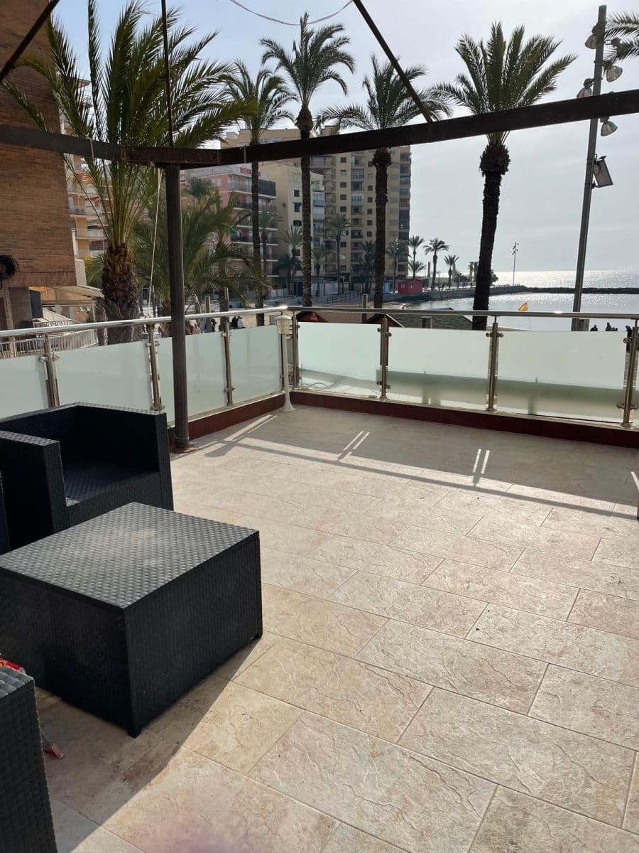 Estamos felices de presentarles esta moderna casa de dos plantas en esquina todo exterior, Vorschau 3