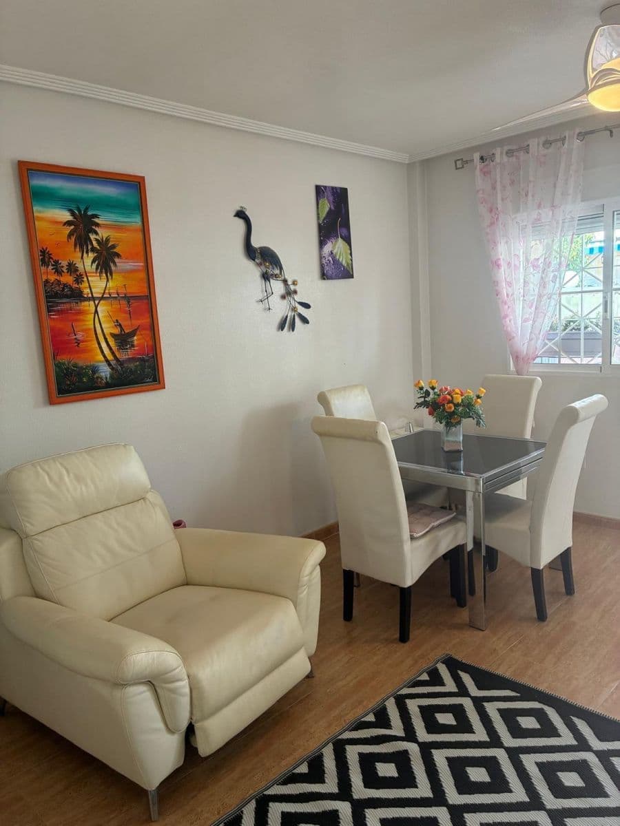 Presentamos un excepcional tríplex ubicado en la deseada zona de Los Almendros, Orihuela C Vorschau 6