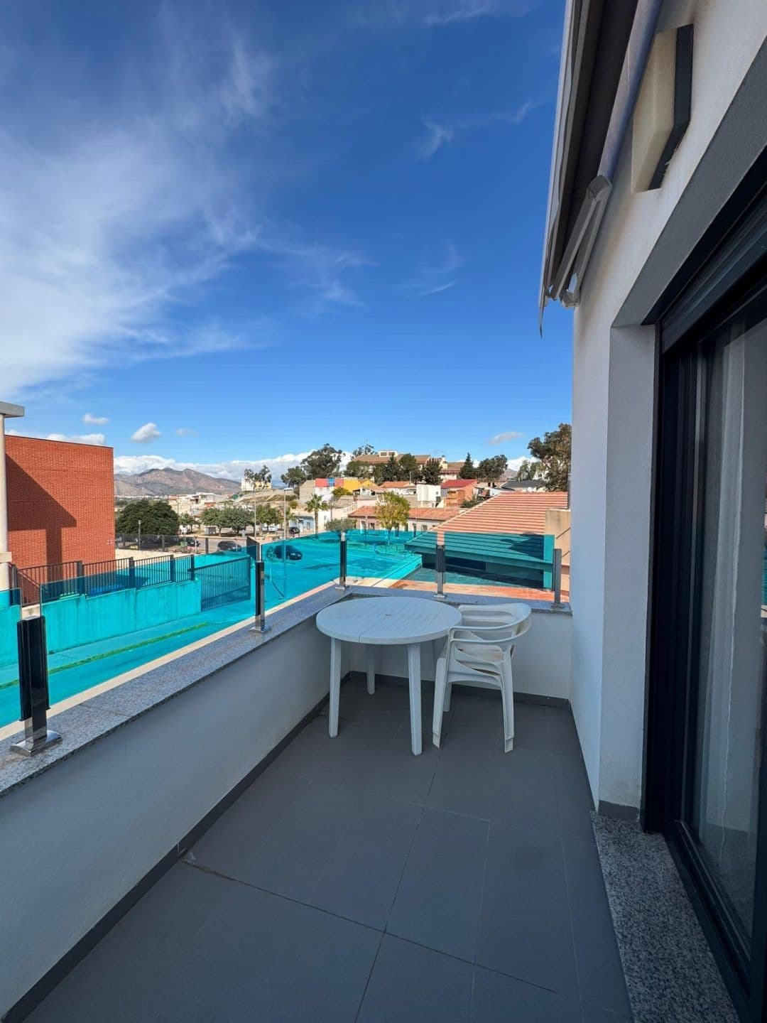 Descubre este encantador dúplex ubicado en la tranquila y soleada localidad de Bigastro, d Vorschau 4