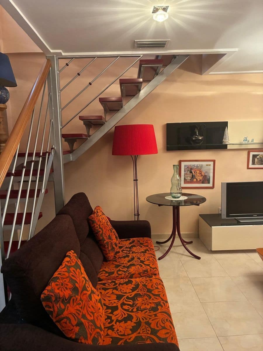 Descubre esta espectacular casa de pueblo adosada ubicada en la encantadora y demandada lo Vorschau 4