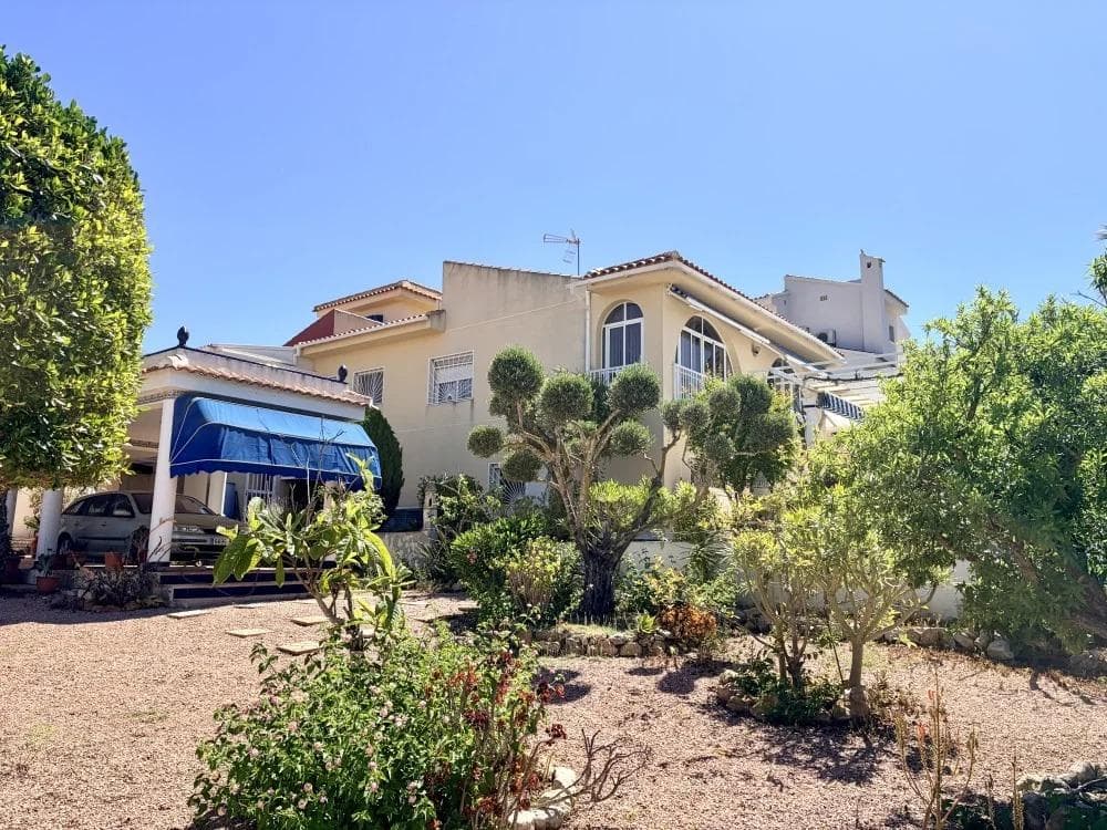 Villa Rojales