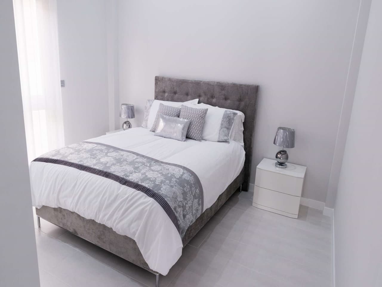 Villas independientes con amplio sótano, solárium y piscina privada en Orihuela Costa Prec Vorschau 6