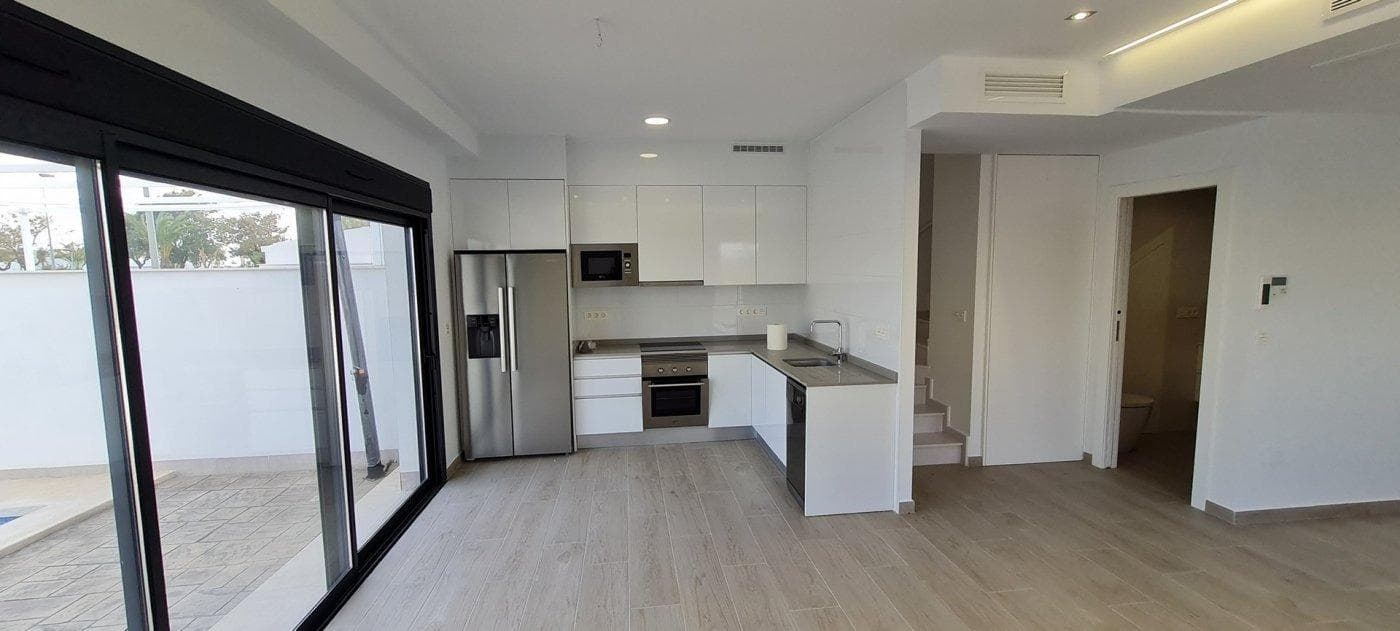 Freistehende Villa mit 3 Schlafzimmern und privatem Pool zu verkaufen in Villamartin(Orihu Vorschau 5